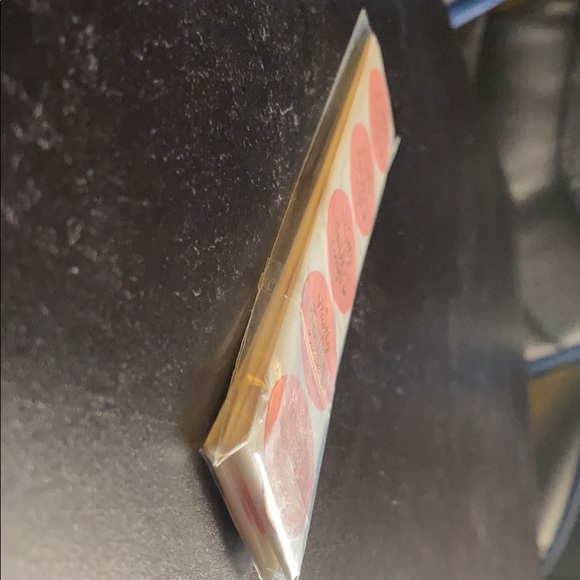 CLEARANCE ( 100 Thank You Stickers Pack 1” Round PRICE IS FIRM ) - Picture 5 of 5